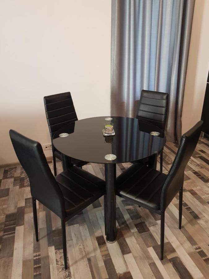 Summerhouse Apartments Mamaia Buitenkant foto